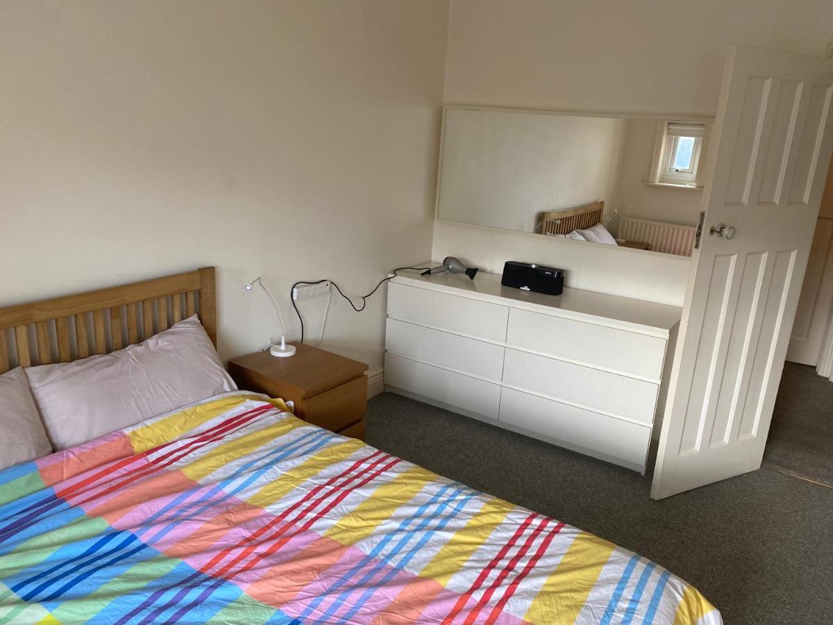Quarto Queen com Vista para o Jardim