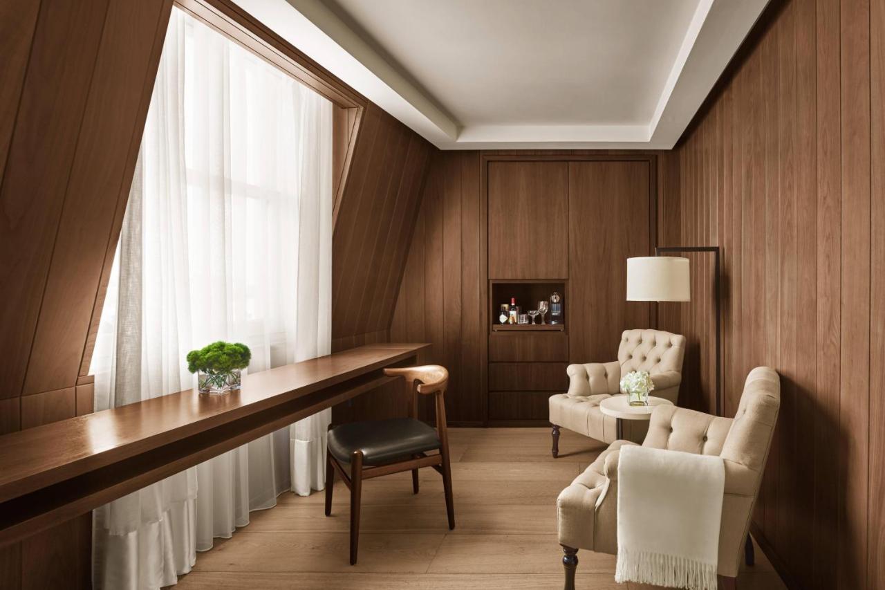 Loft Zimmer mit Kingsize-Bett