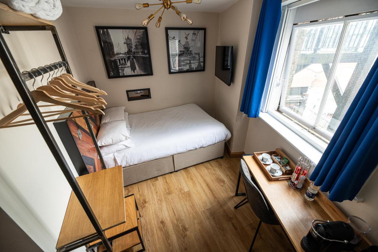 Doppelzimmer mit eigenem Bad