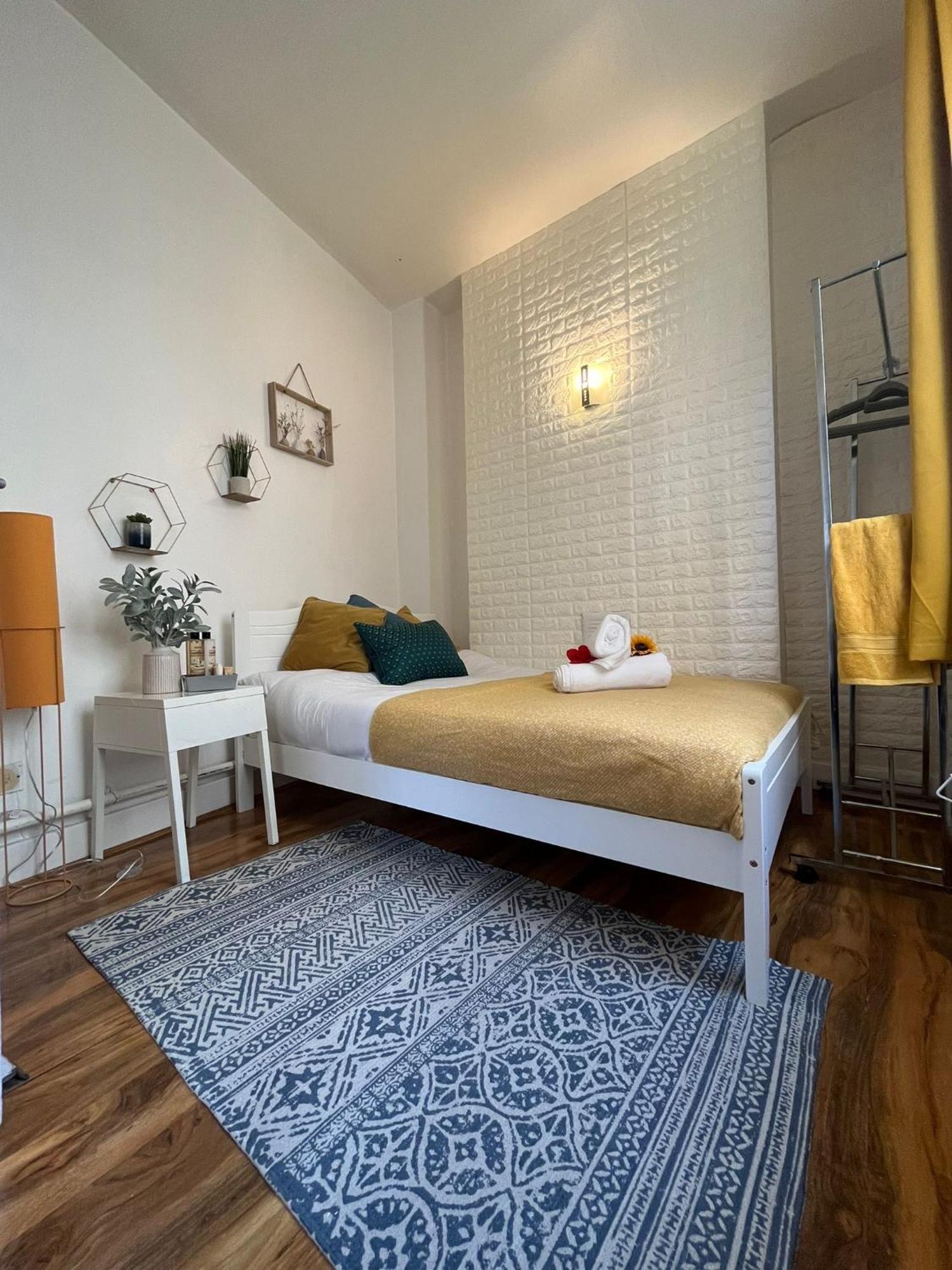 Quarto Duplo