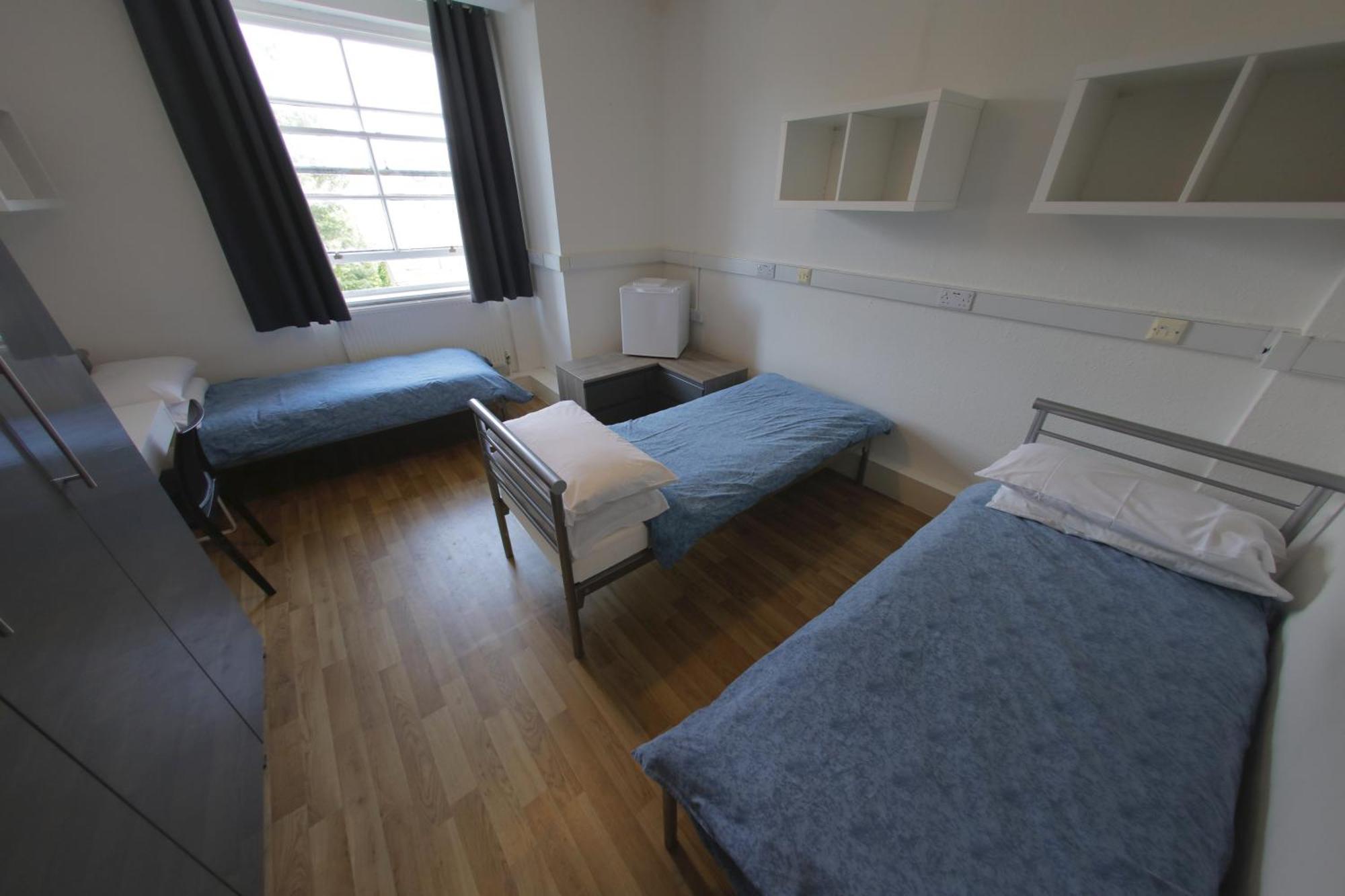 Single Bed Female Dormitory Room,1660320955:JPEG