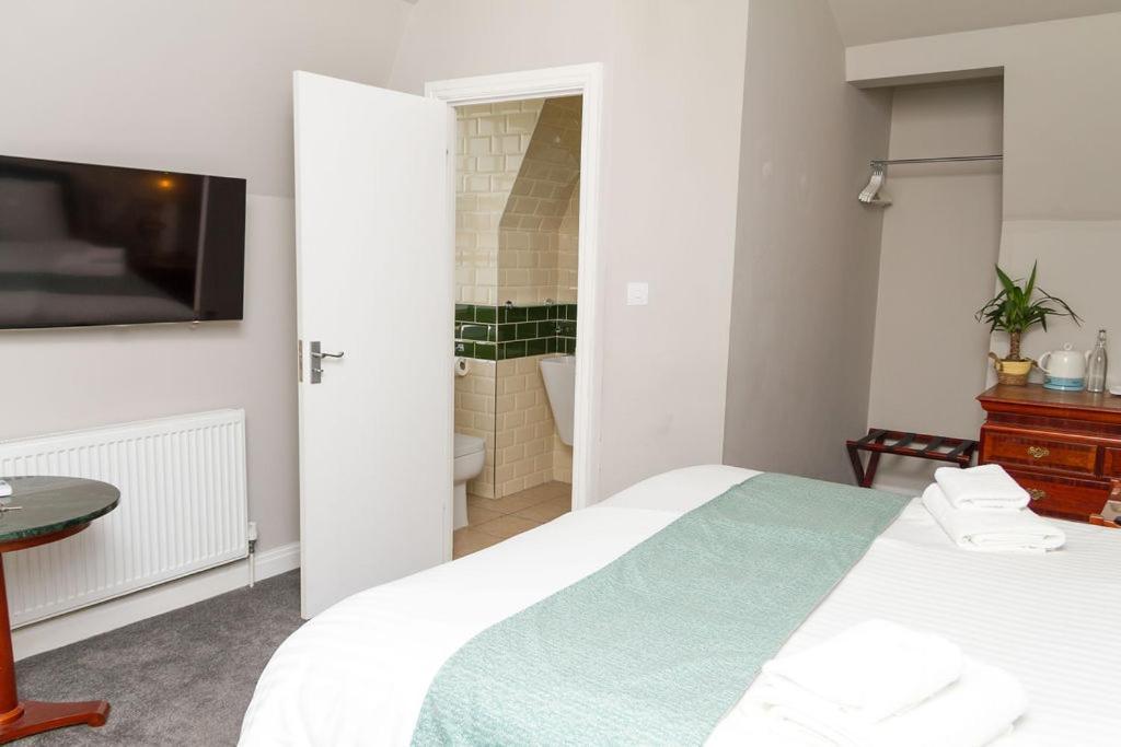 Superior Double Room,1611135198:JPEG