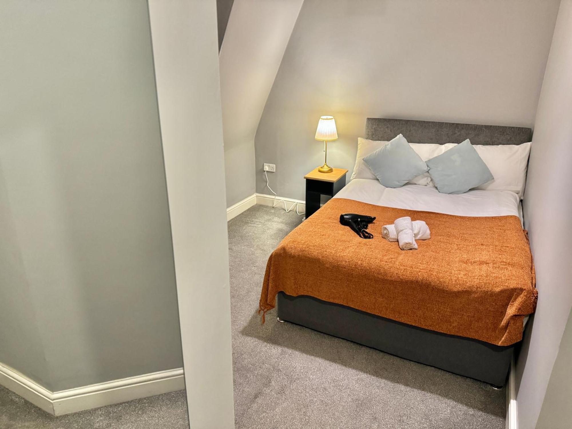 Triple Room with Private Bathroom