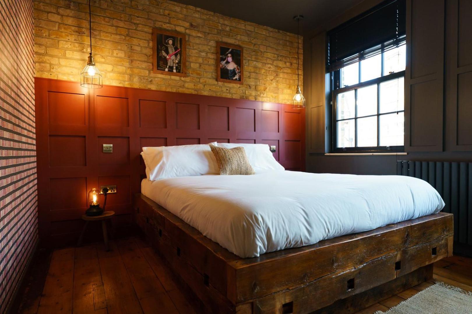 One-Bedroom Standard Apartment