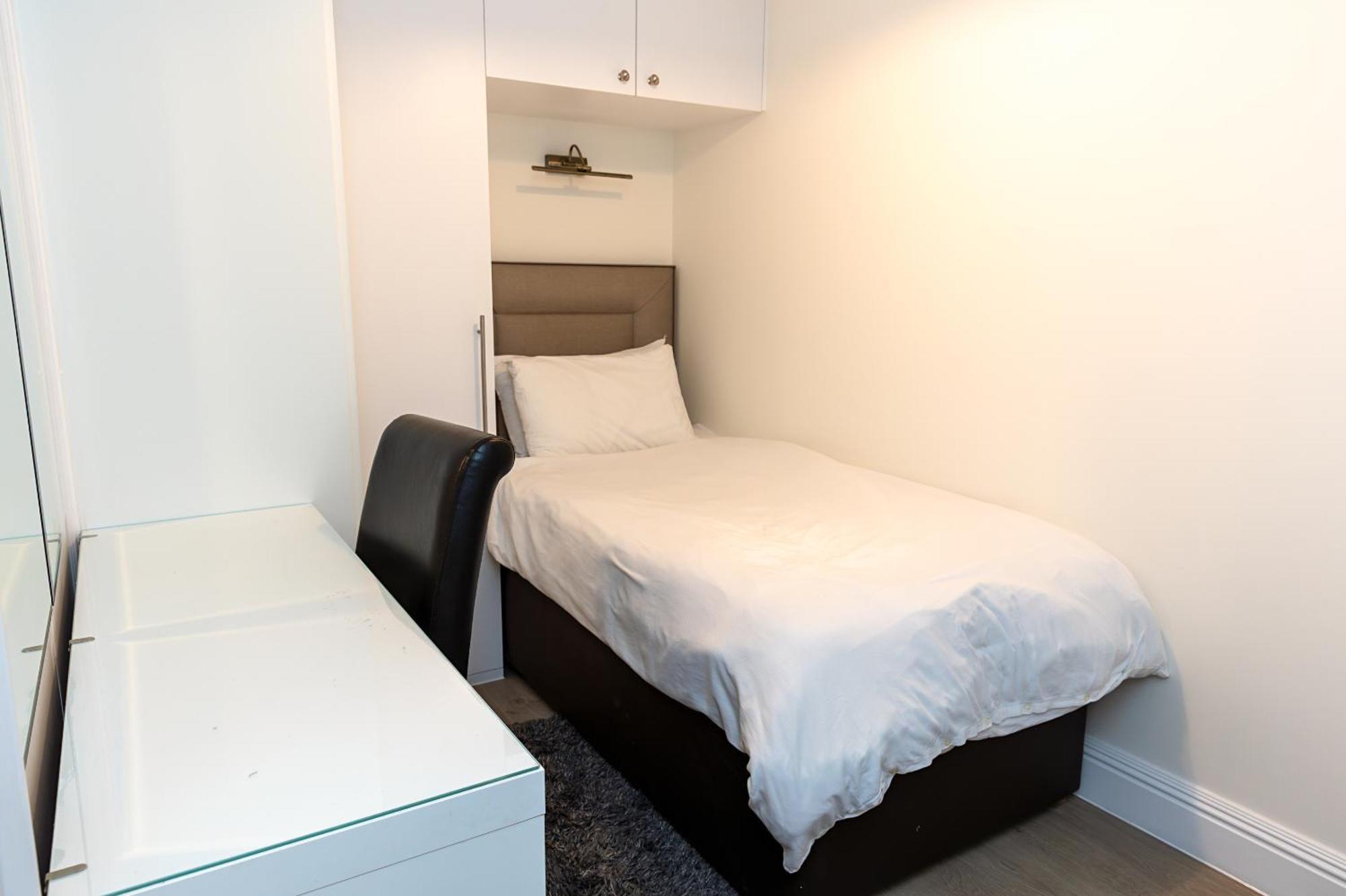 1st Floor 2 Bedroom