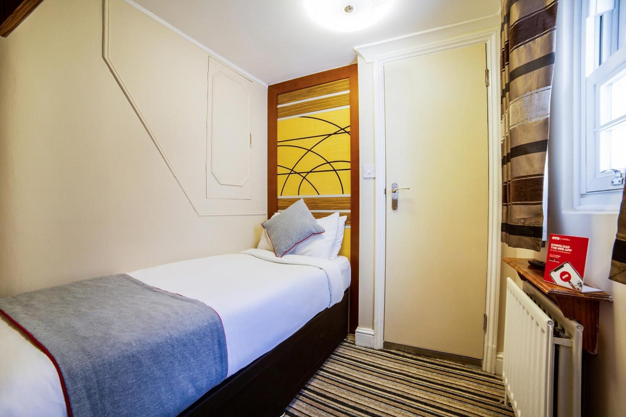 Standard Single Room,1657863767:JPEG