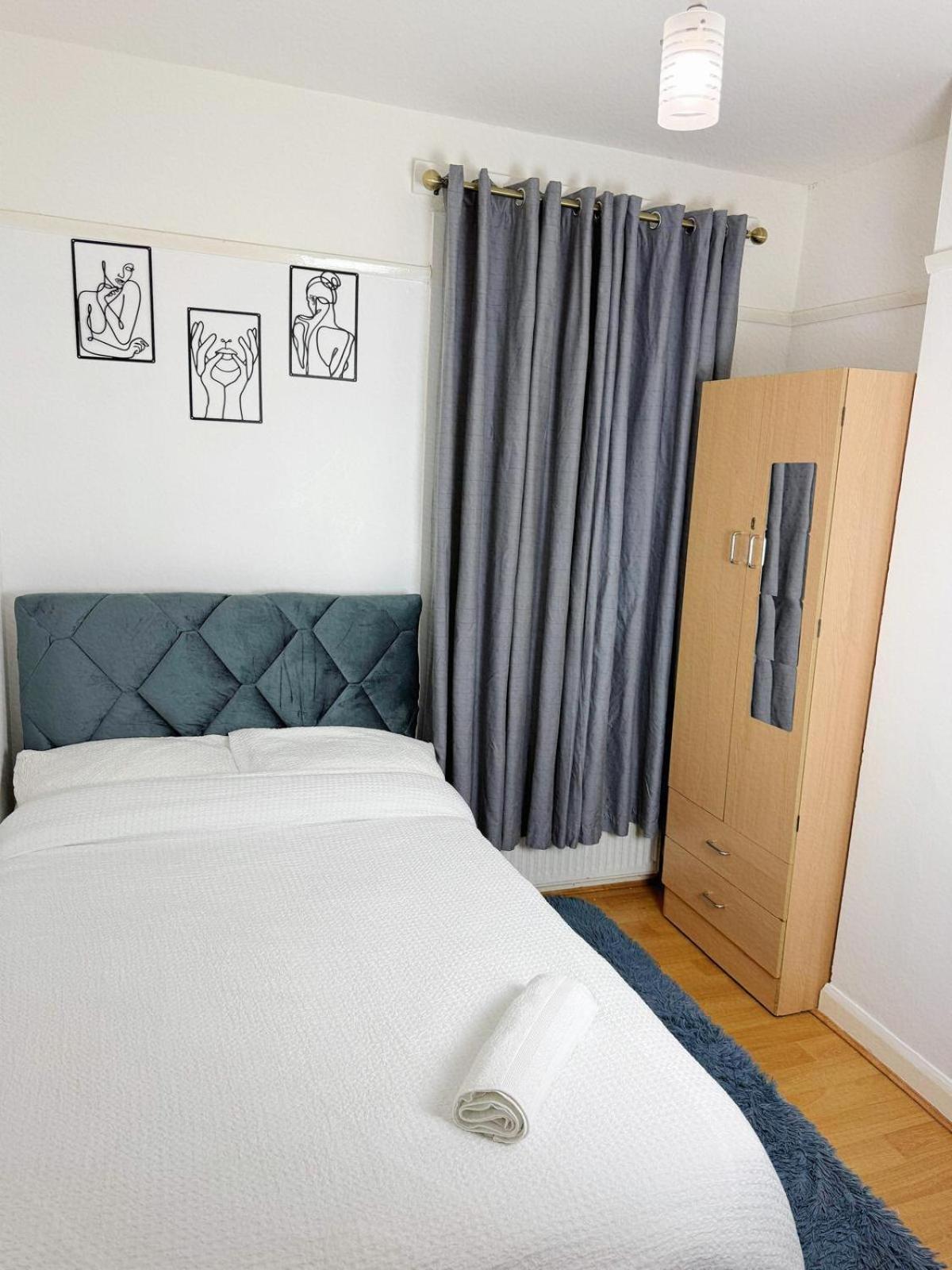 Double Room with Shared Bathroom