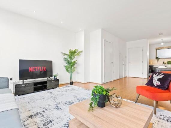 Two-Bedroom Apartment with Balcony
