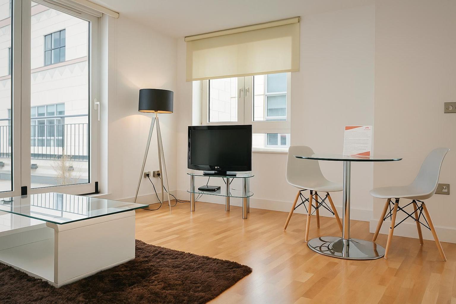 Apartment mit Terrasse