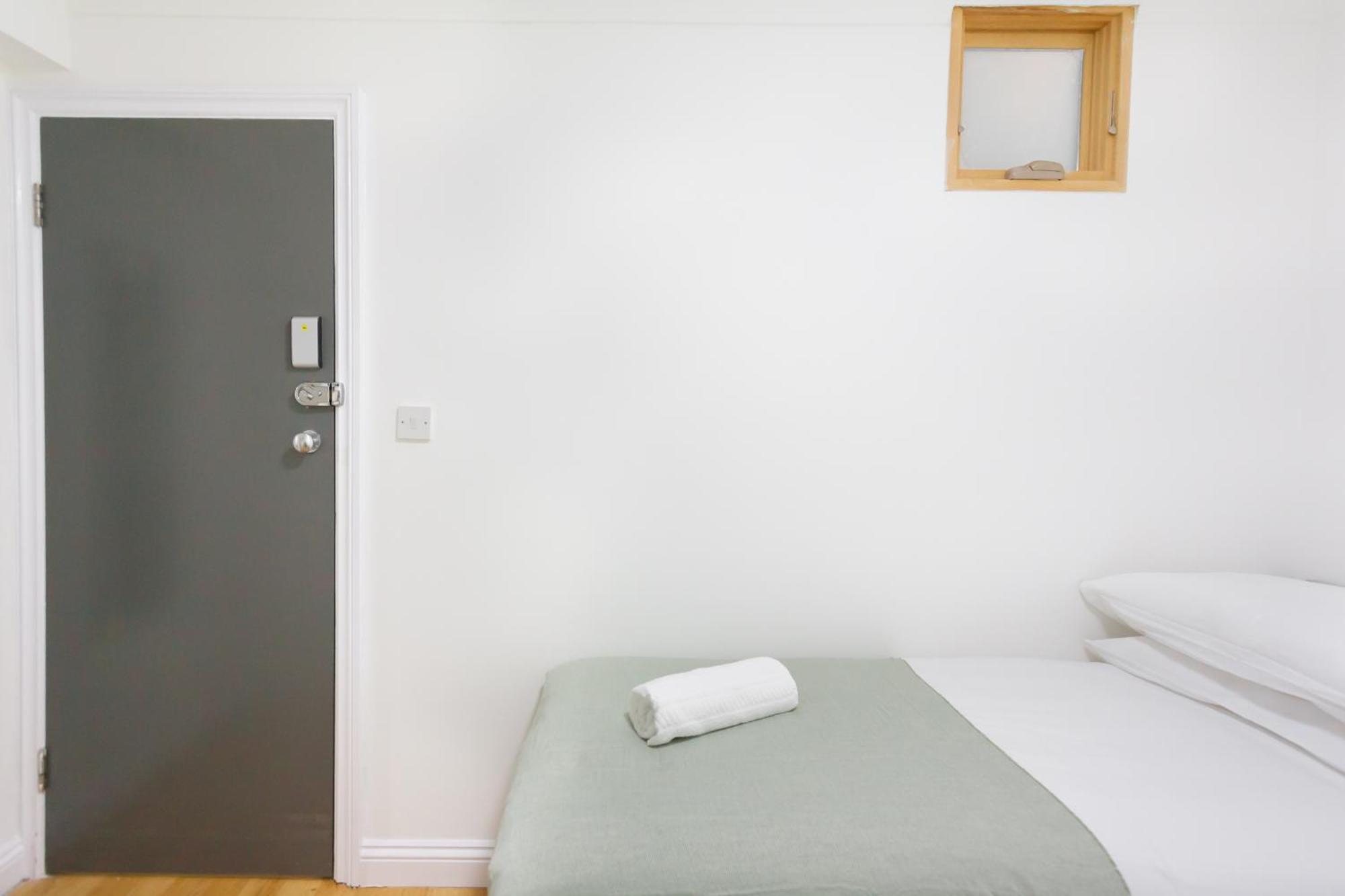 Habitación Doble con baño compartido