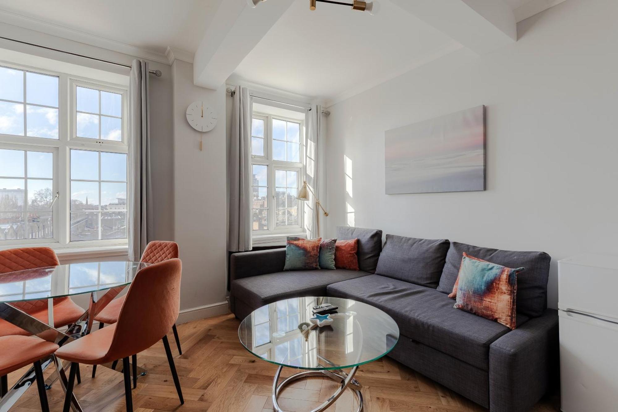 Two-Bedroom Apartment with City View