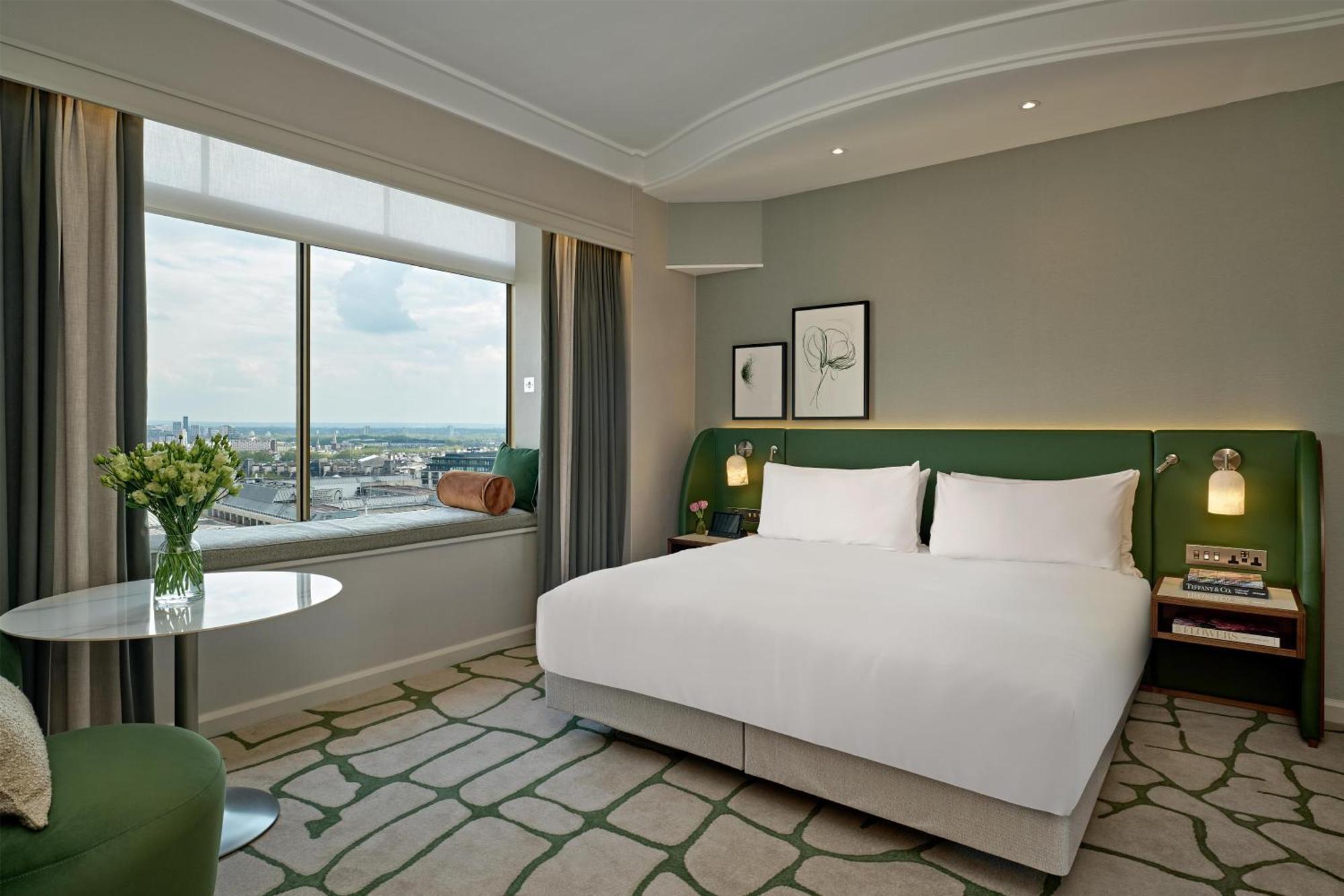 King Guest Room,1765805704:JPEG
