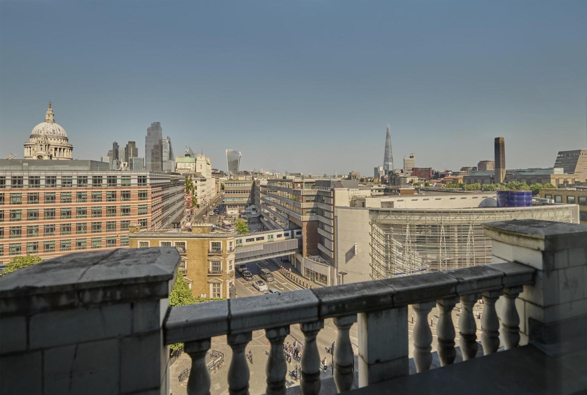 Executive Suite mit Stadtblick