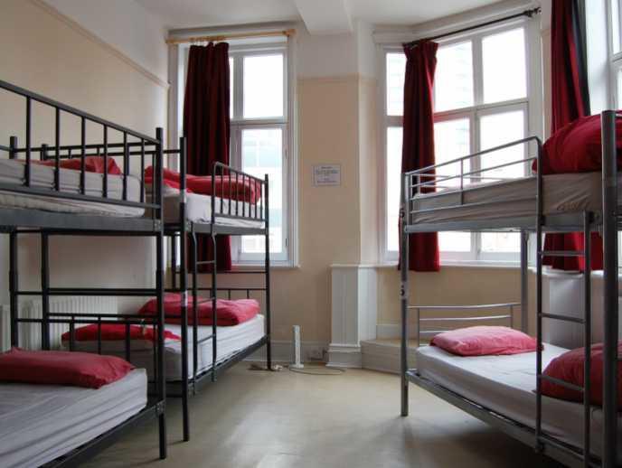 Bett im gemischten 6-Bett-Schlafsaal