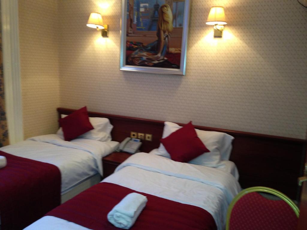 Twin Room