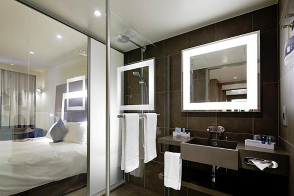 Premium Superior Queen Room,254249513:JPEG