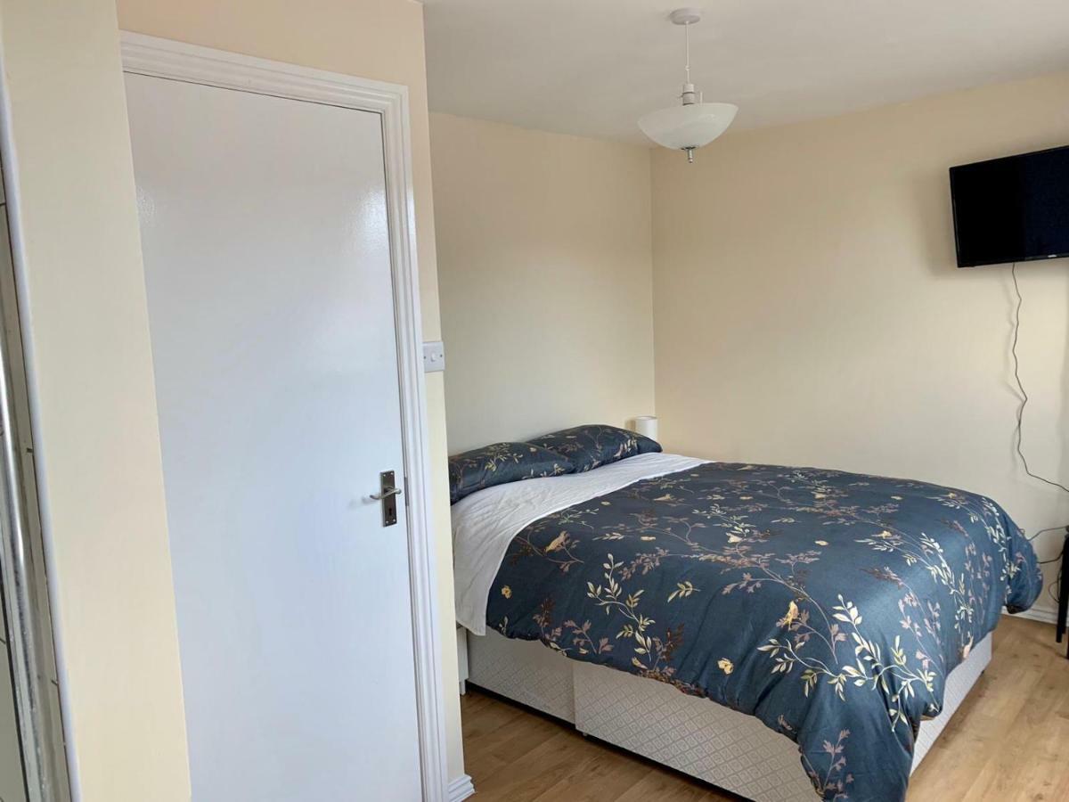 Deluxe Double Room Shower,887098609:JPEG