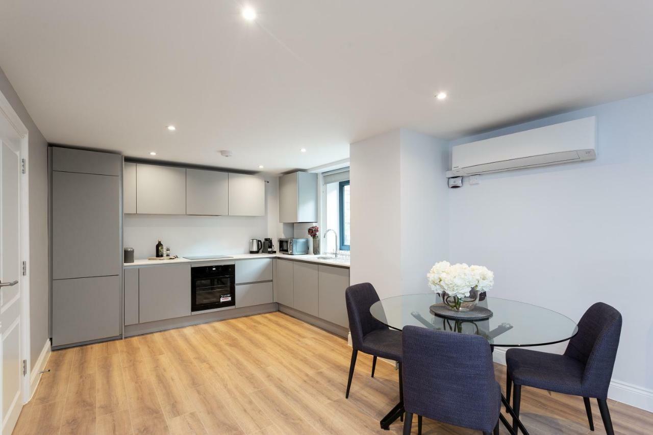 Two-Bedroom Apartment,893087083:JPEG