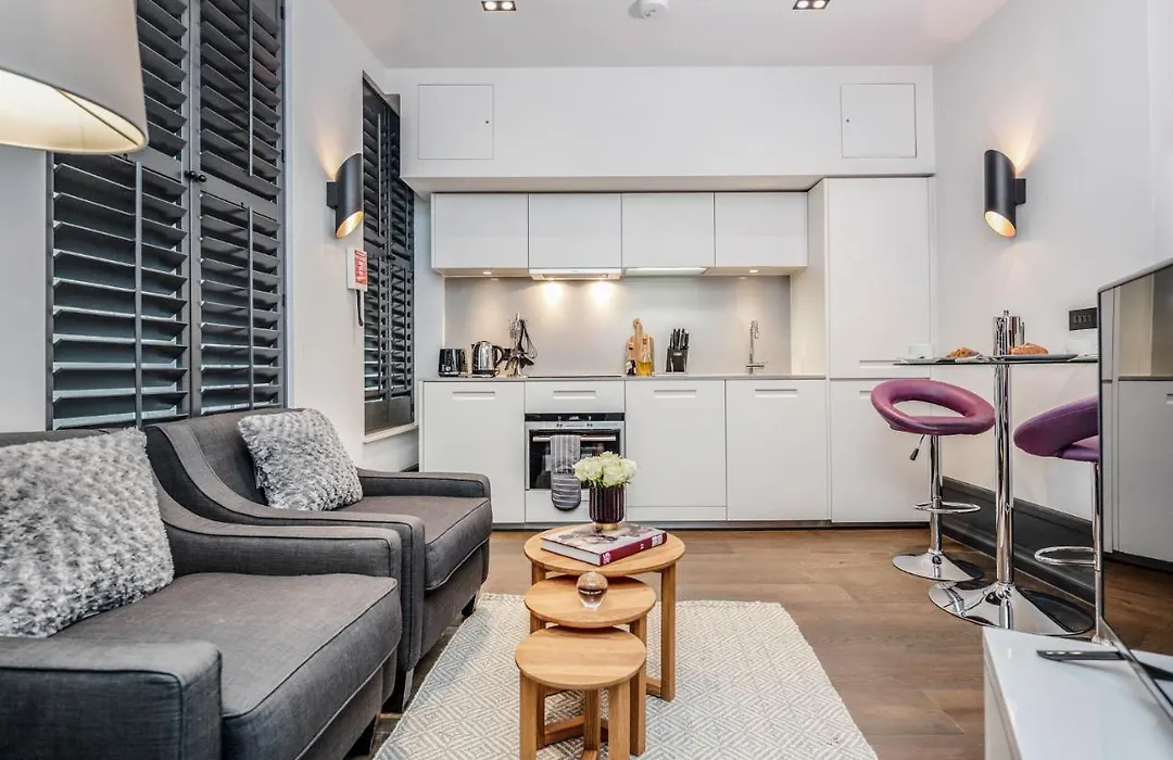Kula London Covent Garden Garrick St-1