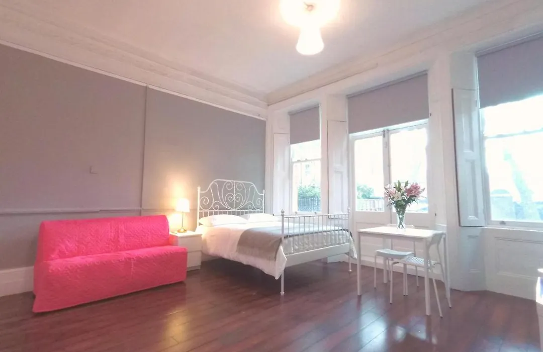 Gloucester Garden In South Kensington-1