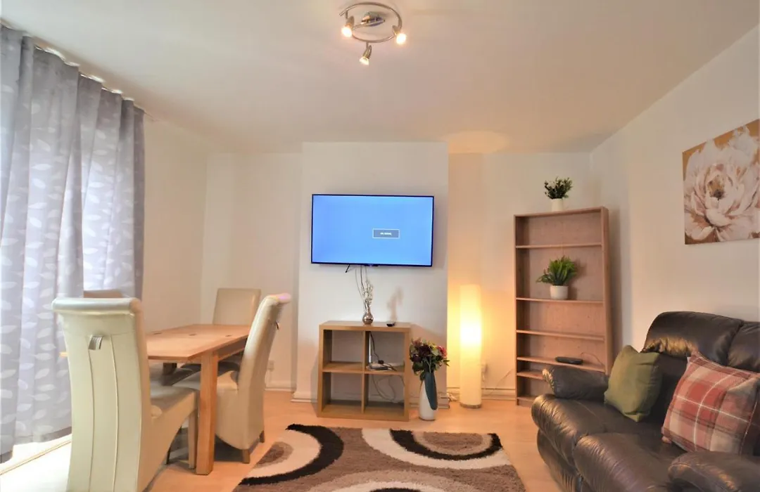 London Zone 1 Lovely 3Bedroom Maisonette Apartment-1