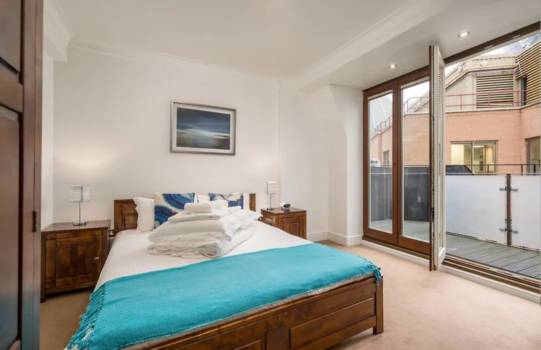 Apartment 5, 48 Bishopsgate By City Living London-1