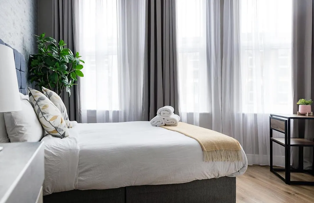 Kilburn City Suites-1