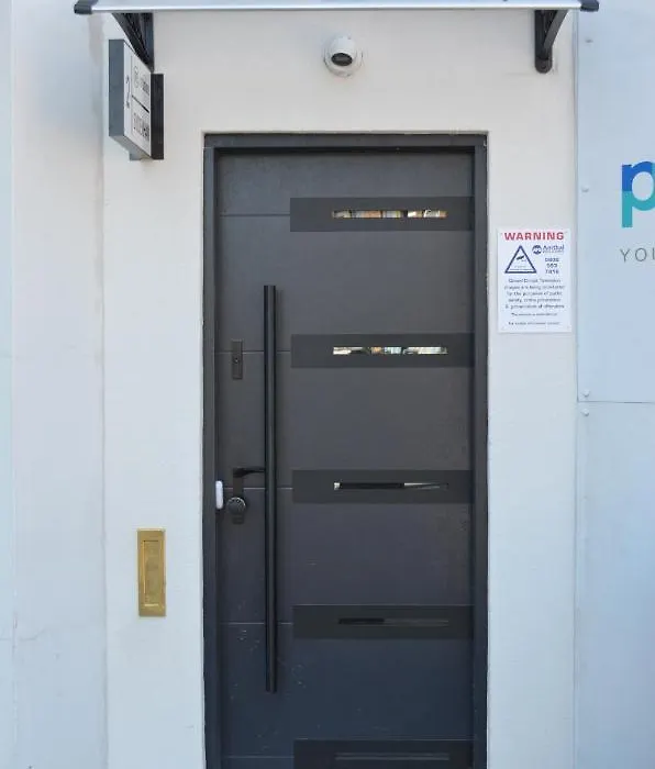 High Spec Luxury Studio Apartment In Sydenham-1