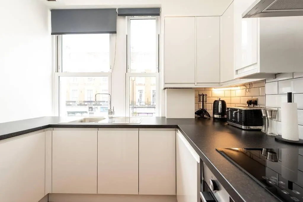 Beautiful Apartment By Hyde Park Ss2-1