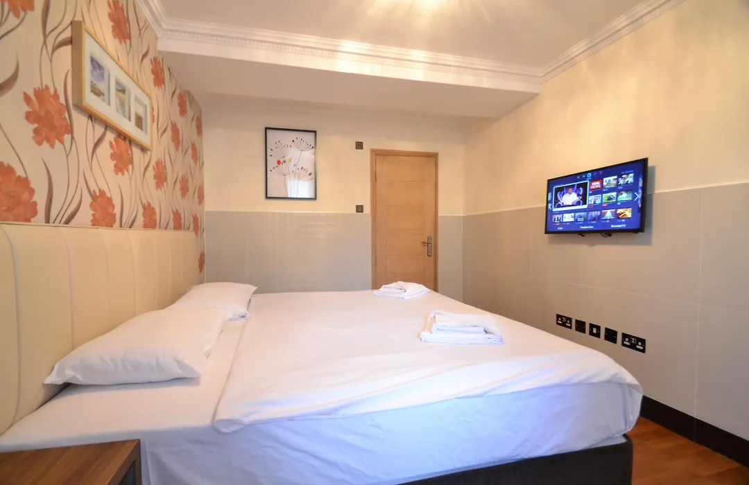 Hyde Park Suites-1