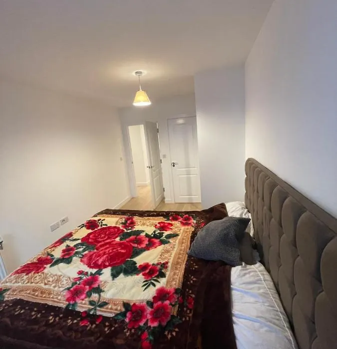 Amazing Apartment Moments Away From The Heart Of London-1