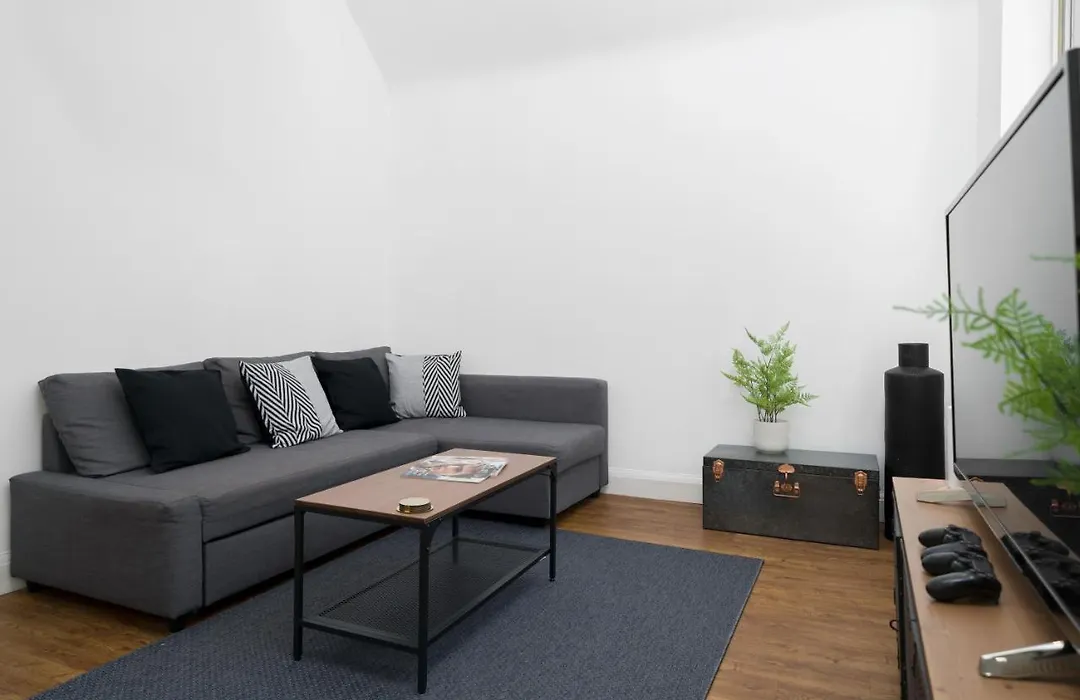 Your Own House, 2 Bedr, 3 Beds, 2,5 Bath, Covent Gdn-1