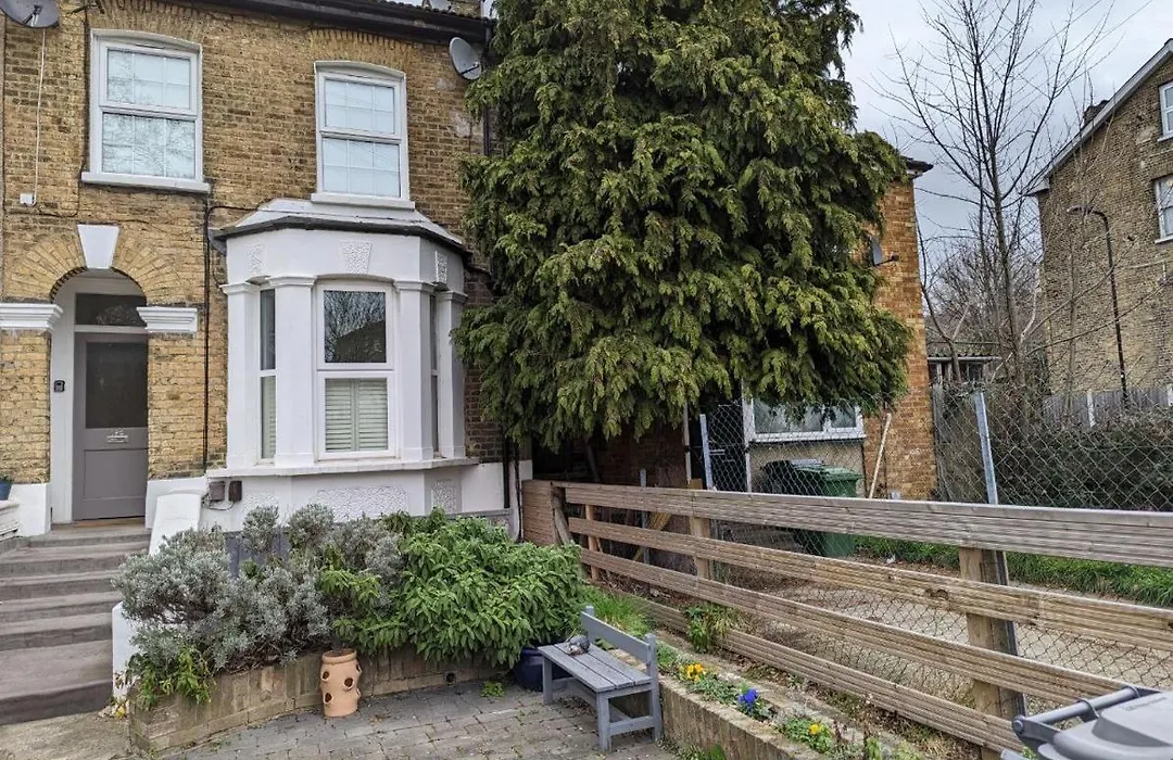 Fully-Equipped Flat In The City Of London-1
