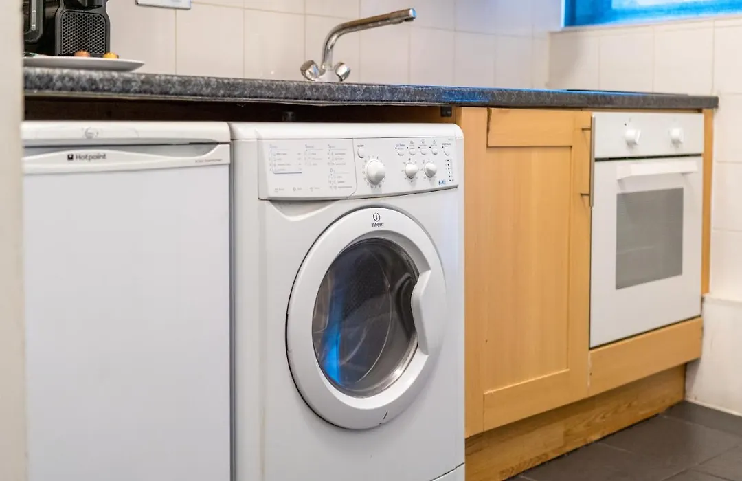 Soho Apartment Sleeps 4, Covent Garden & Leicester Square-1