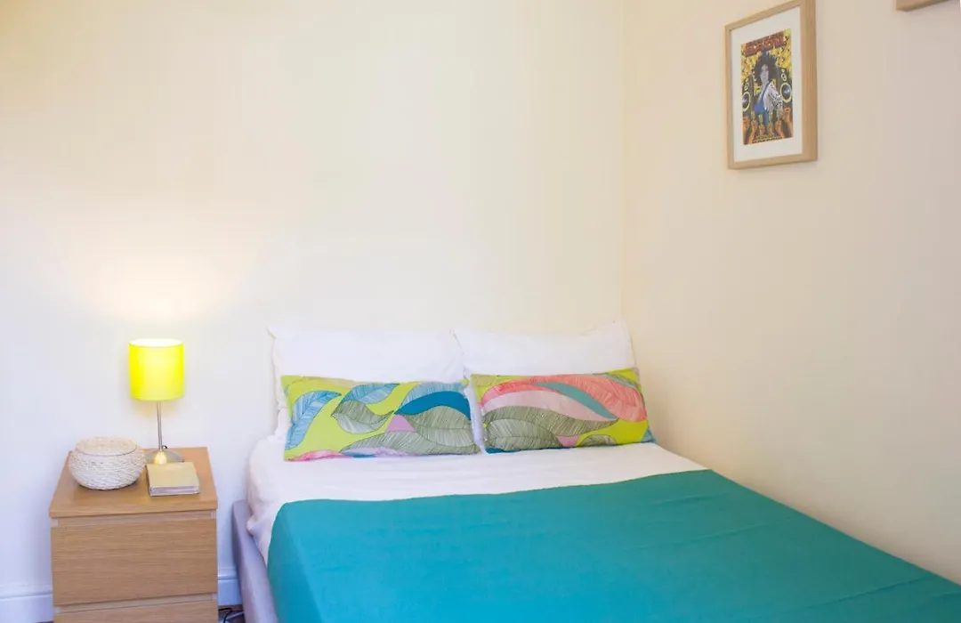 Fantastic Stays At Camden-1