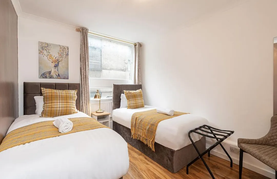 Lovely Apartments In Landward Court-1