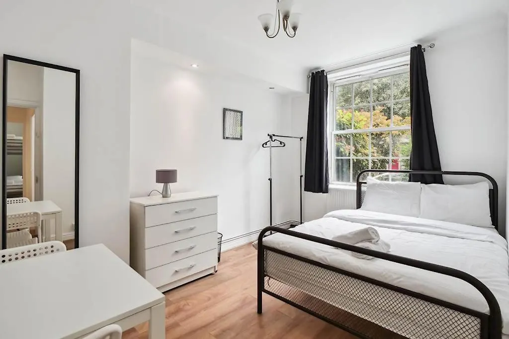 Aplacetostay Central London Apartment, Waterloo-1
