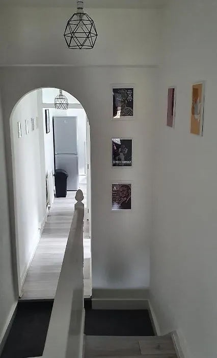 The E17 Suite-1