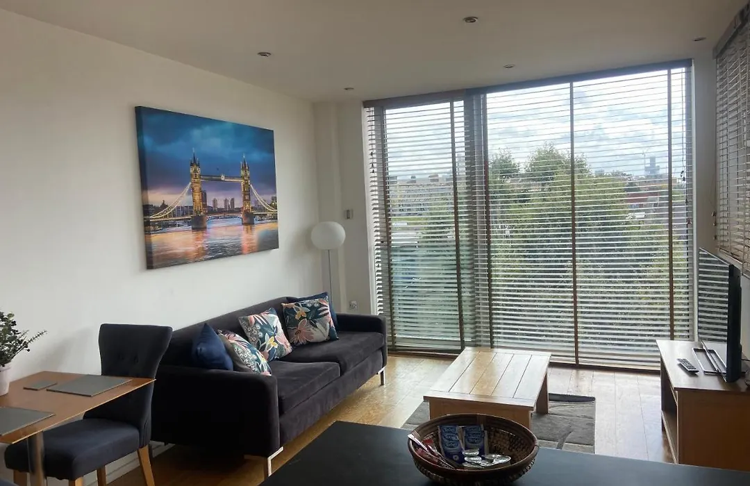 Central London Apartment-1