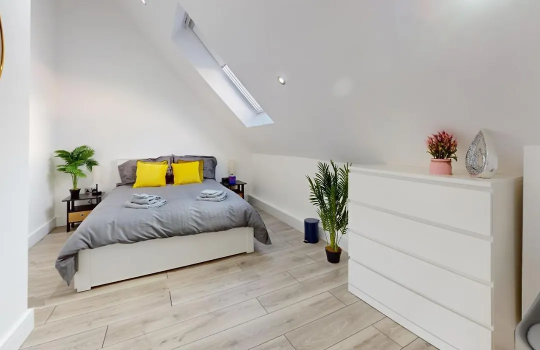 Penthouse Style Apartment-1