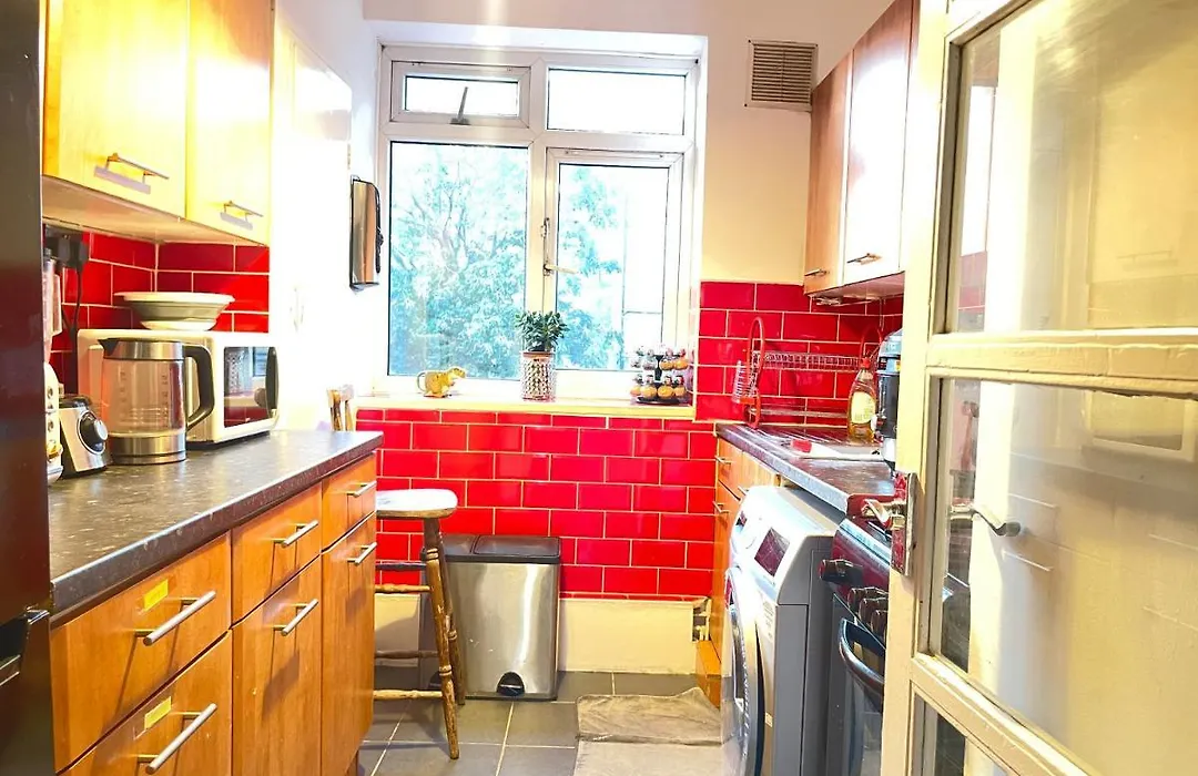 Room With Shared Kitchen-1