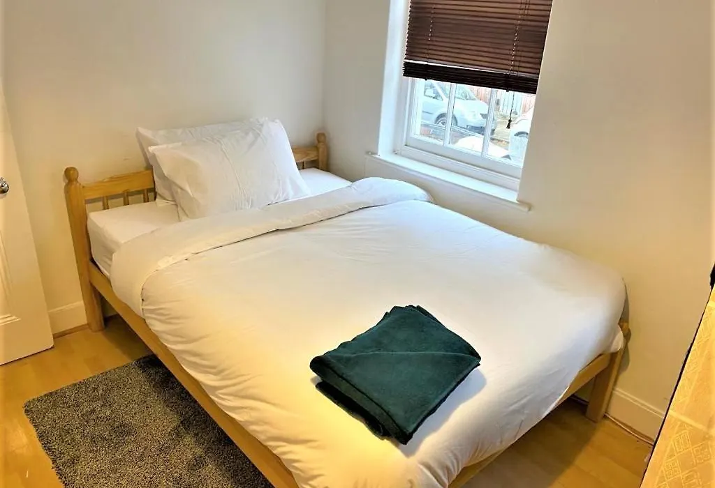Smart 1 Bedroom Apartment In The City - Islington-1