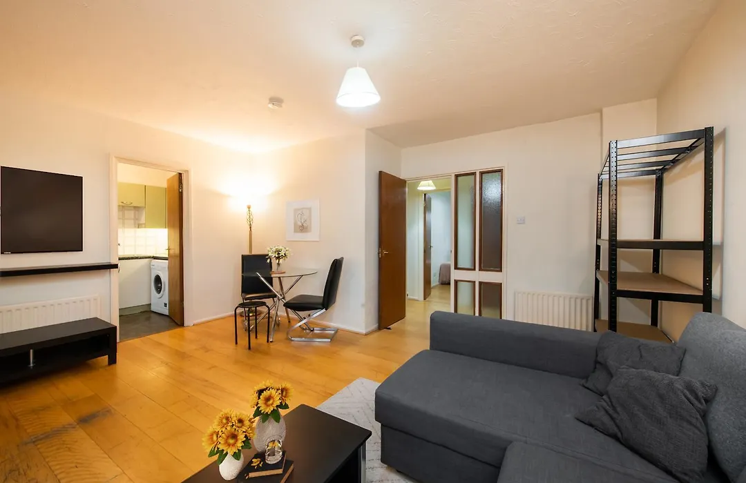 Amazing 2Bed In Canary Wharf-1