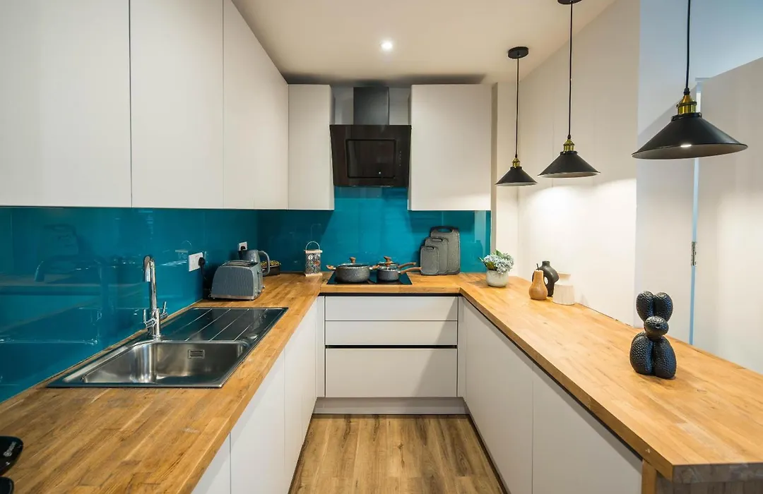 Bethnalgreen Apartments By Sleepy-1
