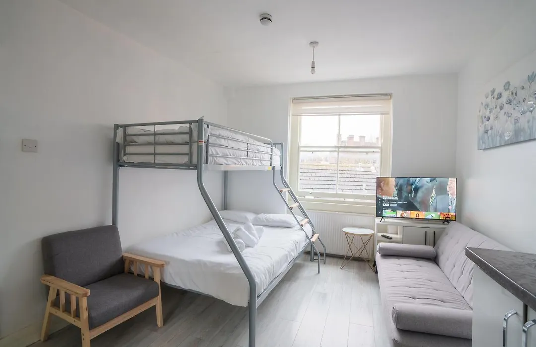 Central London Stay-1