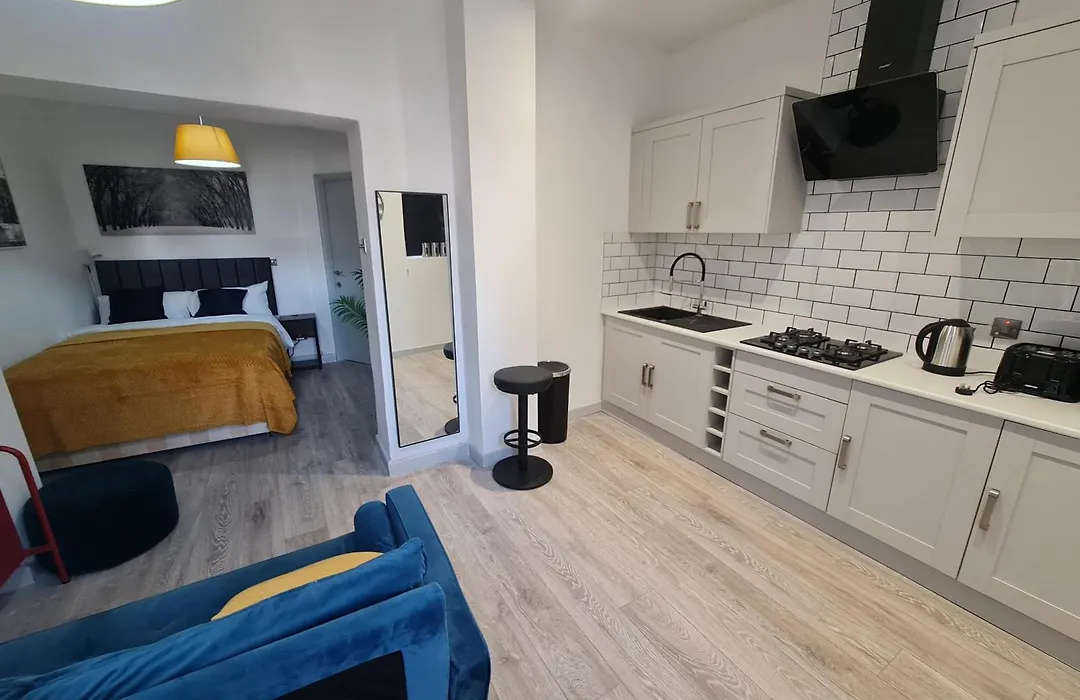 Stratford Prime Rooms-1