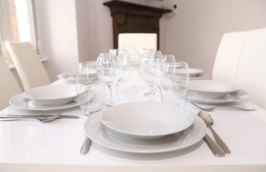 Star London Warwick Mansions 4-Bed Retreat-1