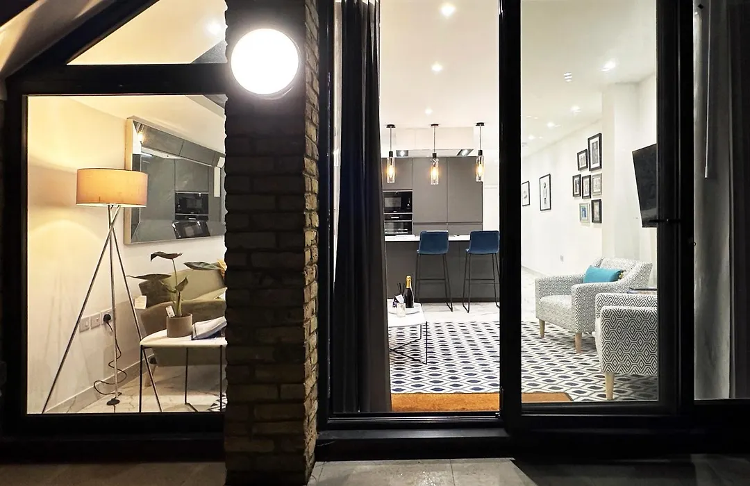 Nancy'S Place In Notting Hill - 2 Double Beds, Ideal For Families-1