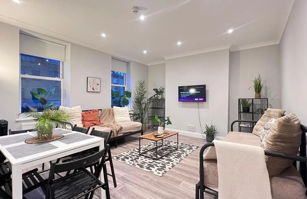 Beautiful Apartment In Camden Town-1