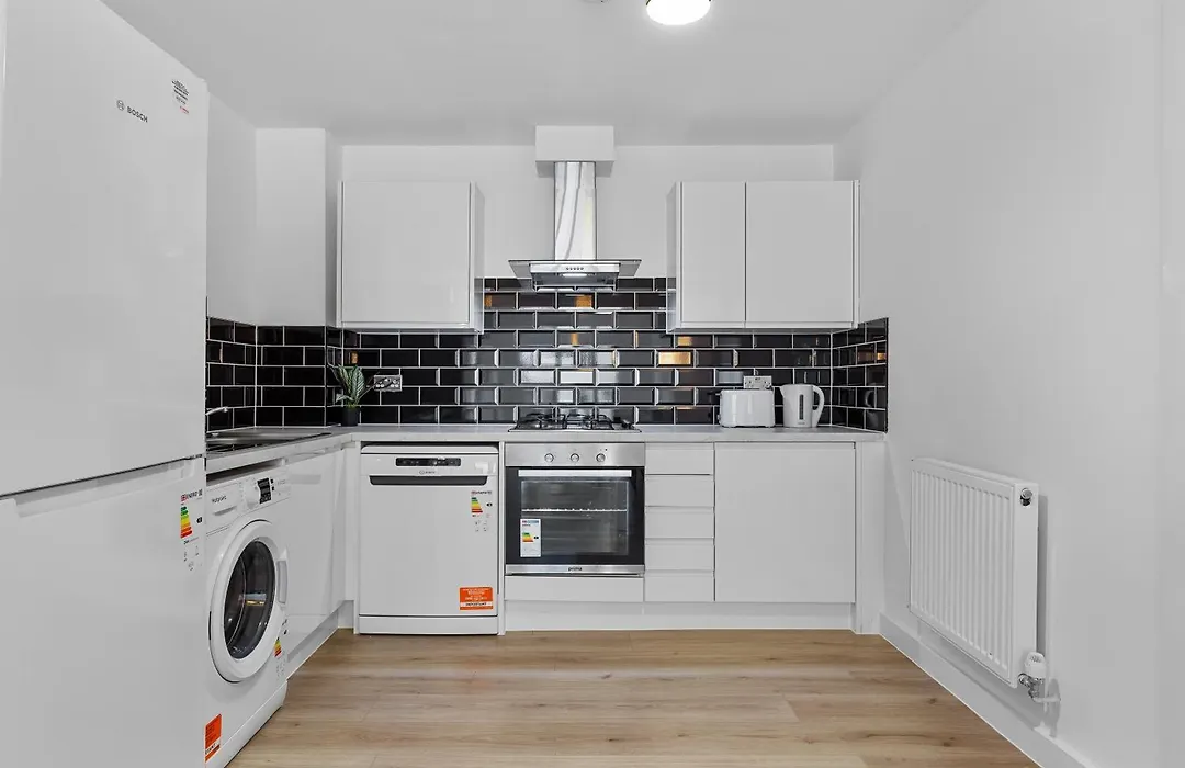 3 Bedroom Sleep12 In London Mr2-1